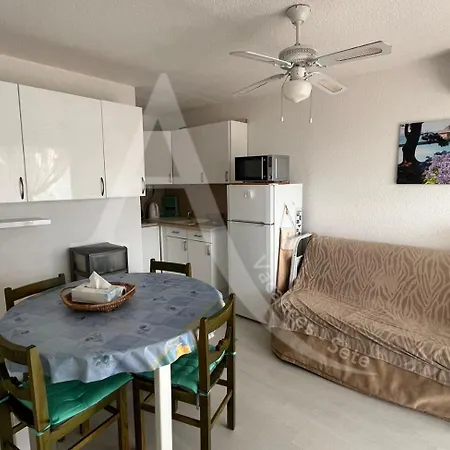 Apartment T2 Avec Garage, Quartier Corniche Proche Des Plages Sete