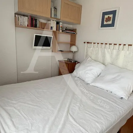 T2 Avec Garage, Quartier Corniche Proche Des Plages Apartment *