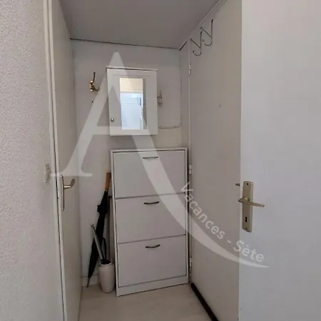 T2 Avec Garage, Quartier Corniche Proche Des Plages Sete